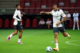 星空官网登录入口：CBA：终结连败 四川丰谷酒业男篮117-107宁波町渥男篮.