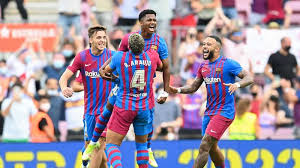 全红婵迎18岁生日！世界泳联卡点祝福，从横空出世，成就满贯.